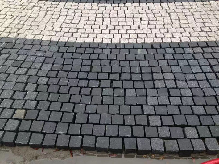 화강석-블랙사구석(자연면)